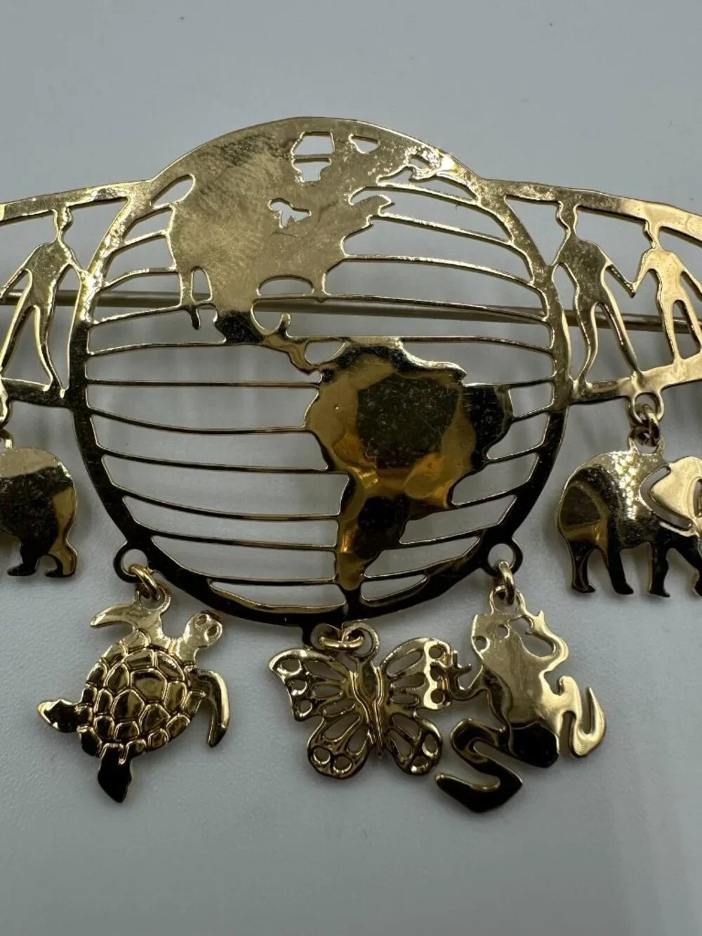Vintage Wild Bryde Earth Brooch Gold Tone Animal Dangle Elephant Owl Turtle